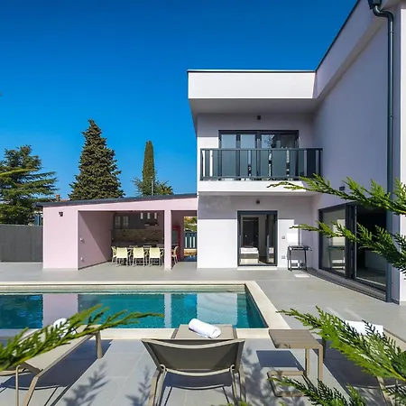 Jacky Holiday home